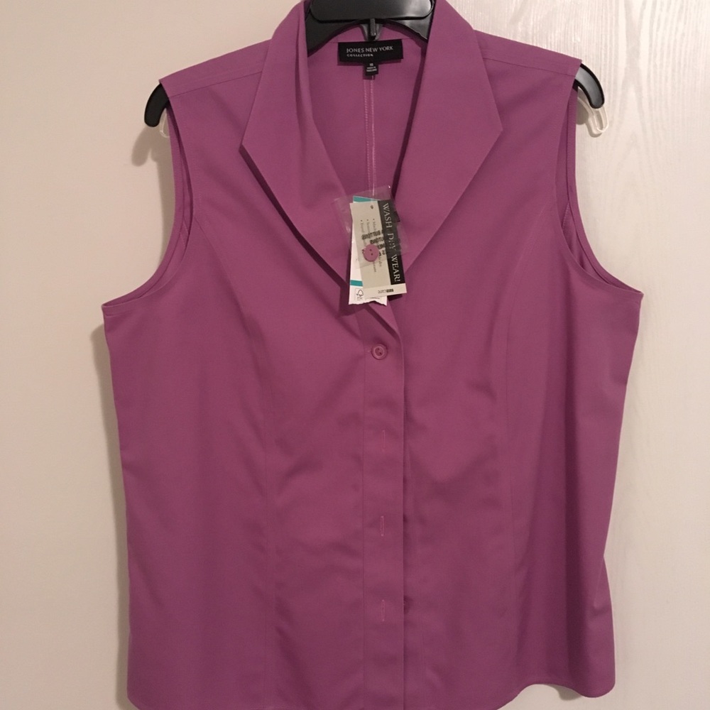 Jones New York sleeveless button down